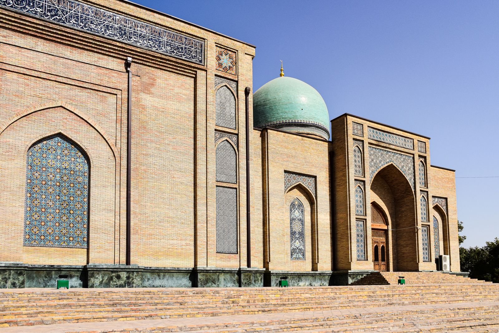 Uzbekistan Visa for Pakistani Citizens — Sticker Visa Documents